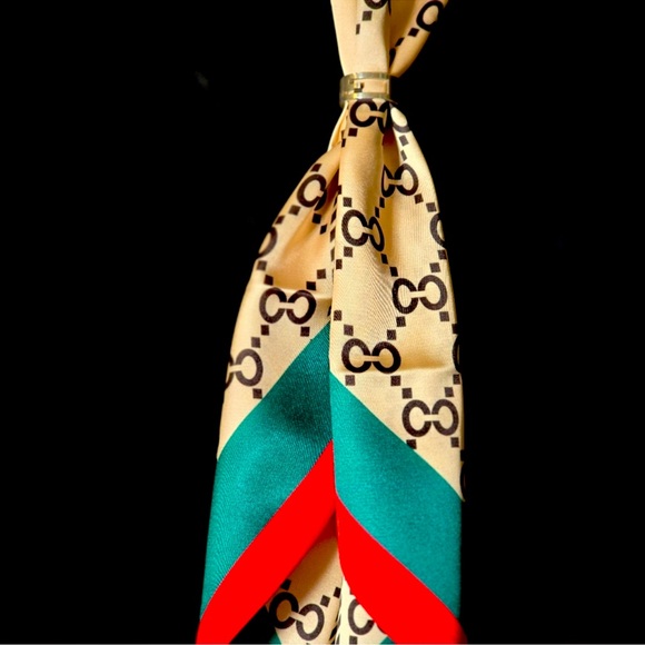 Gucci Unisex G cut ring/scarf ring - Picture 14 of 14